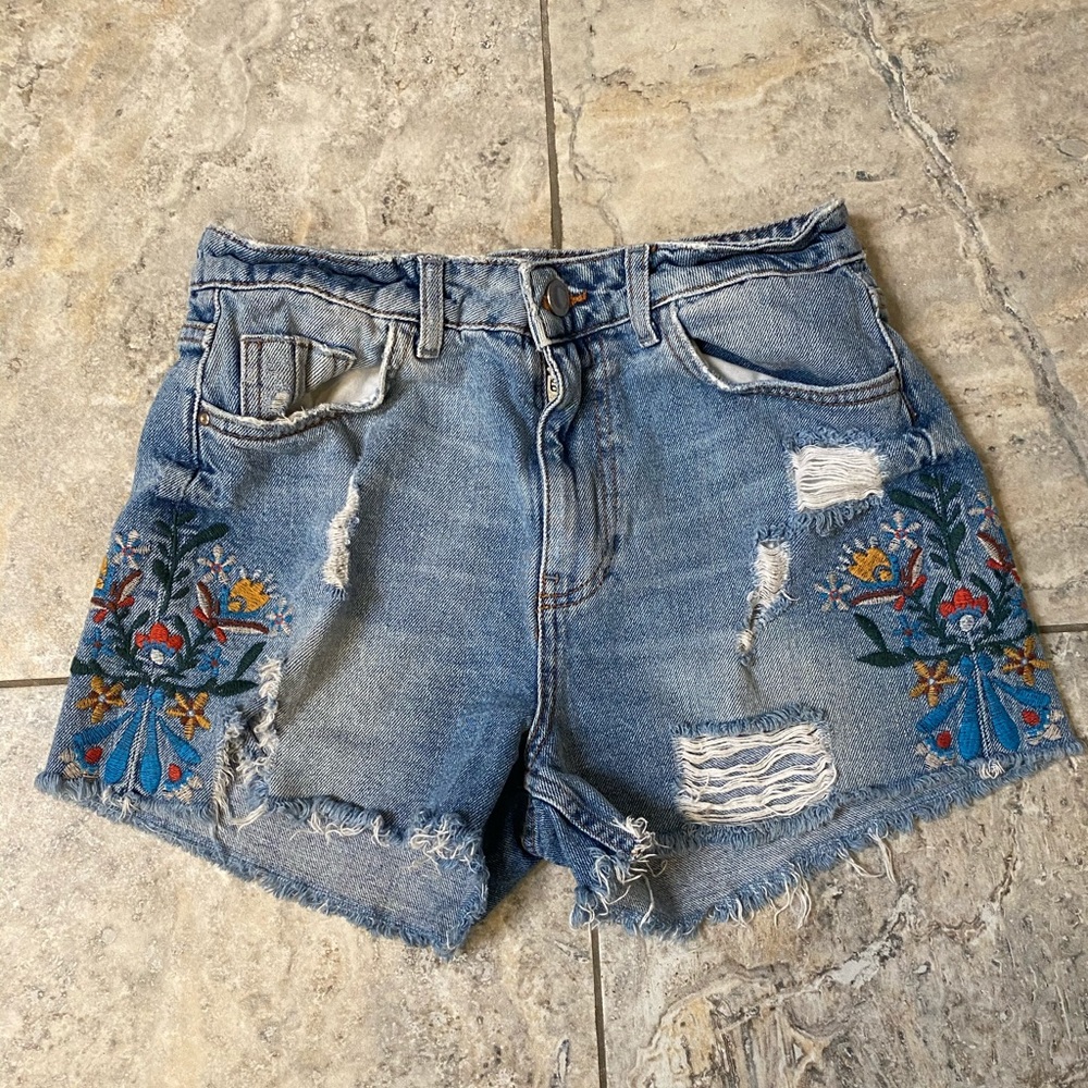 Zara Embroidery Jean Shorts